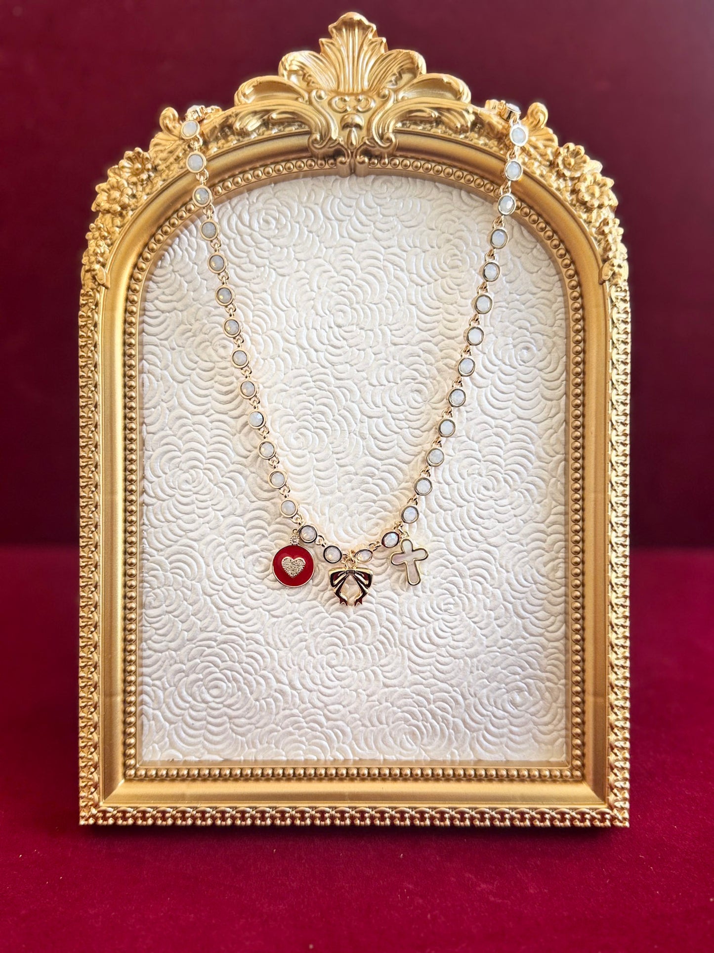 CHARM NECKLACE