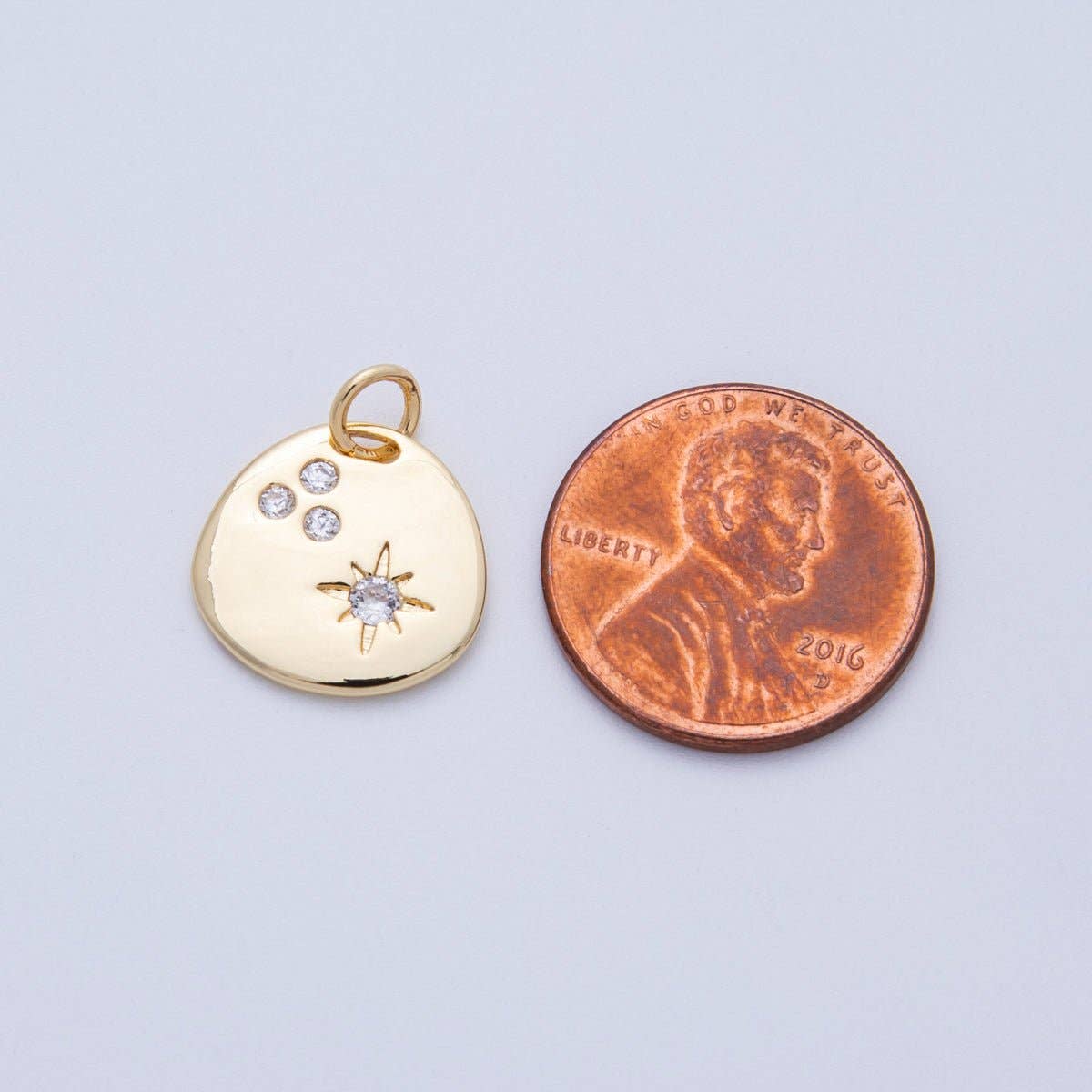 18K Gold Filled 14.3mm Clear CZ Cluster Star Round Charm | Charms-00057