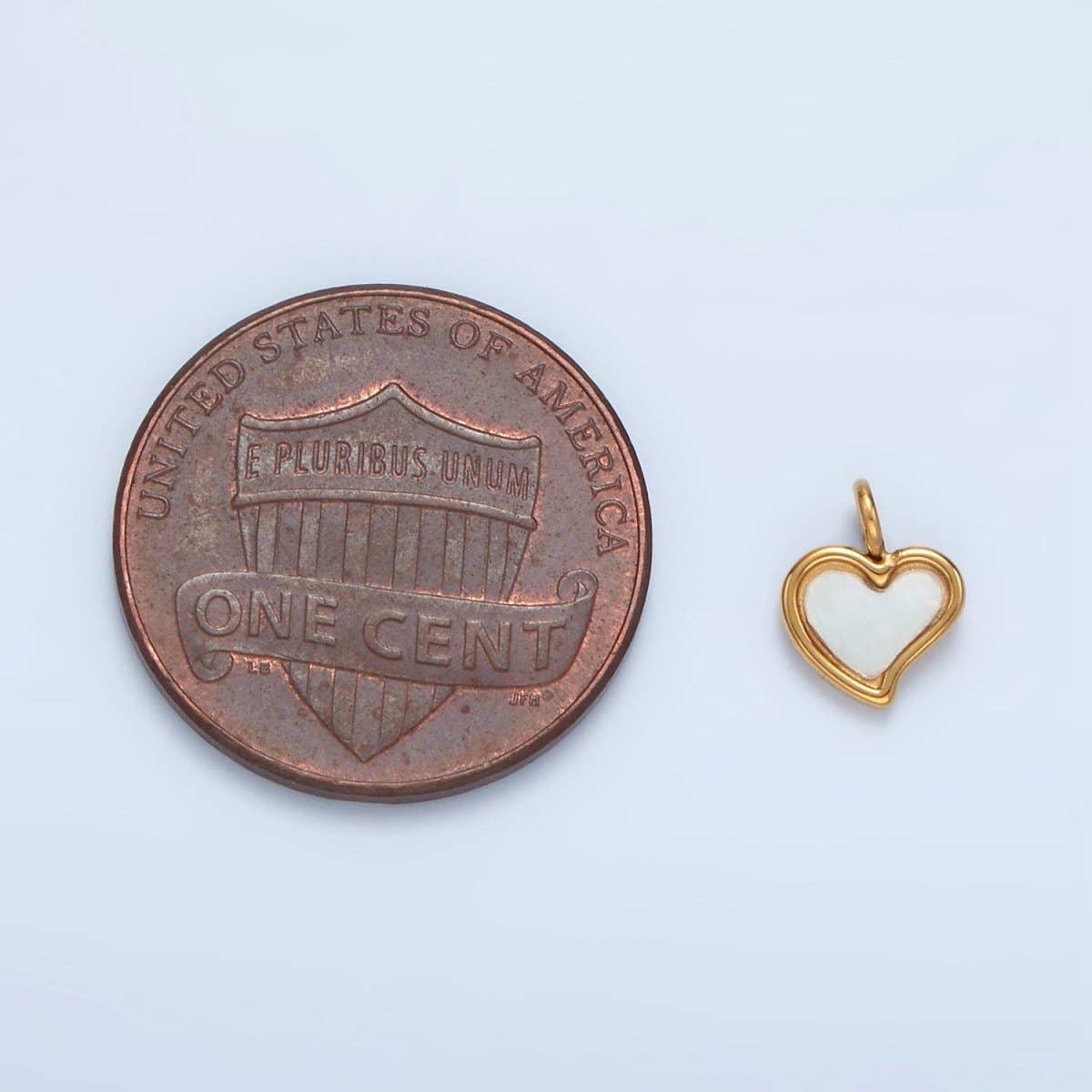 Stainless Steel 11mm Shell Pearl Heart Mini Charm | P881