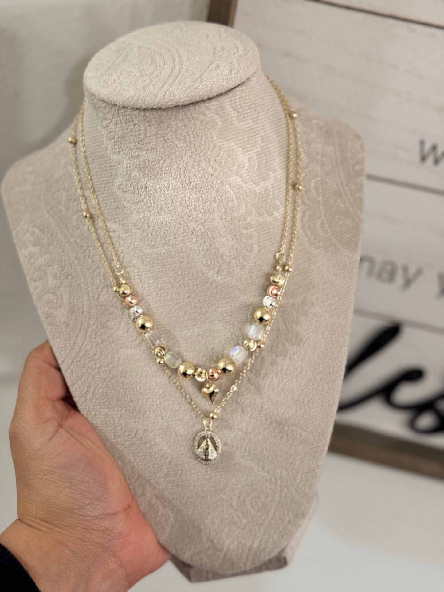 DOUBLE LAYER NECKLACE