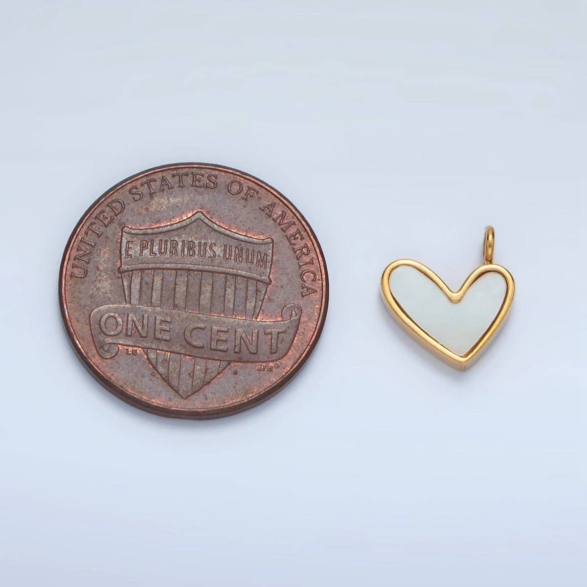 Stainless Steel 11mm Shell Pearl Heart Mini Charm | P881